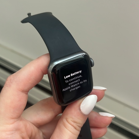 Apple Watch Series 4 - Picture 12 of 12